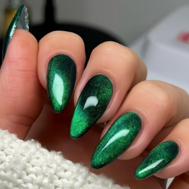 High-quality artificial nails with glossy surface Kalsten