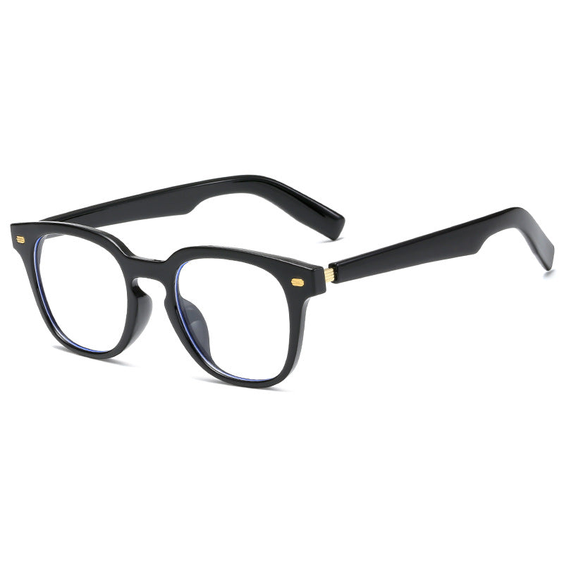 Ladies fashionable corrective glasses with elegant plastic frame and golden accents Kalsten