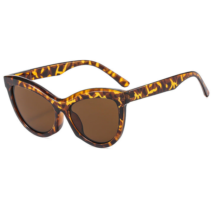 Women's fashionable sunglasses in elegant Cat-Eye style Kalsten