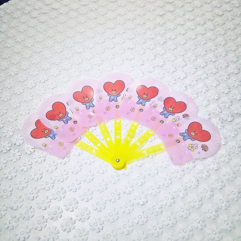 Ladies fan with colorful animal motifs Kalsten
