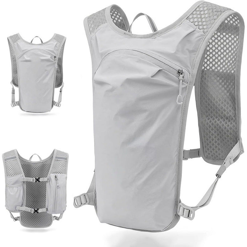 Sporty Hydration Backpack with Breathable Mesh Inserts Kalsten
