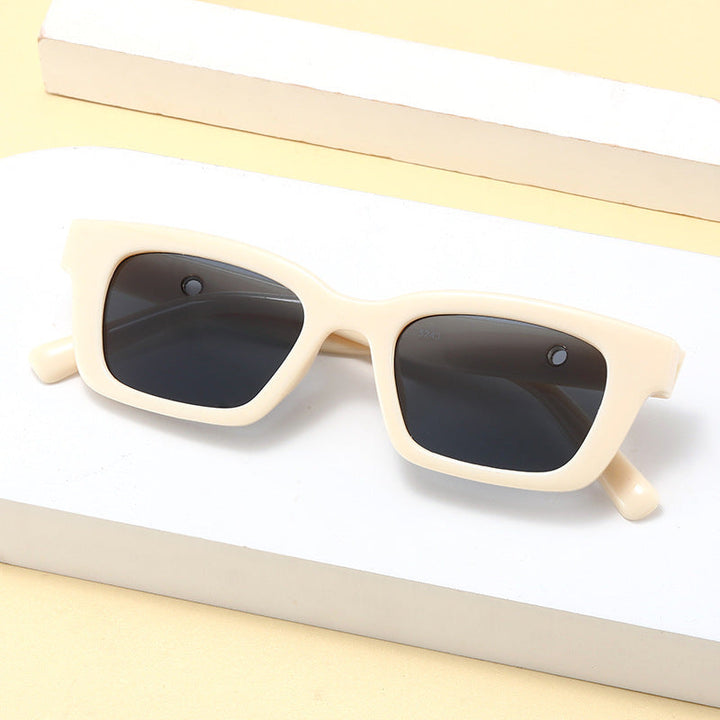Women’s fashionable sunglasses in trendy tortoiseshell design Kalsten