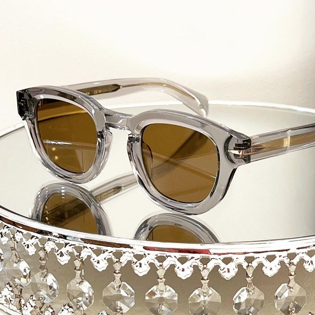 Women's sunglasses with modern, multifaceted design and polarized lenses Kalsten