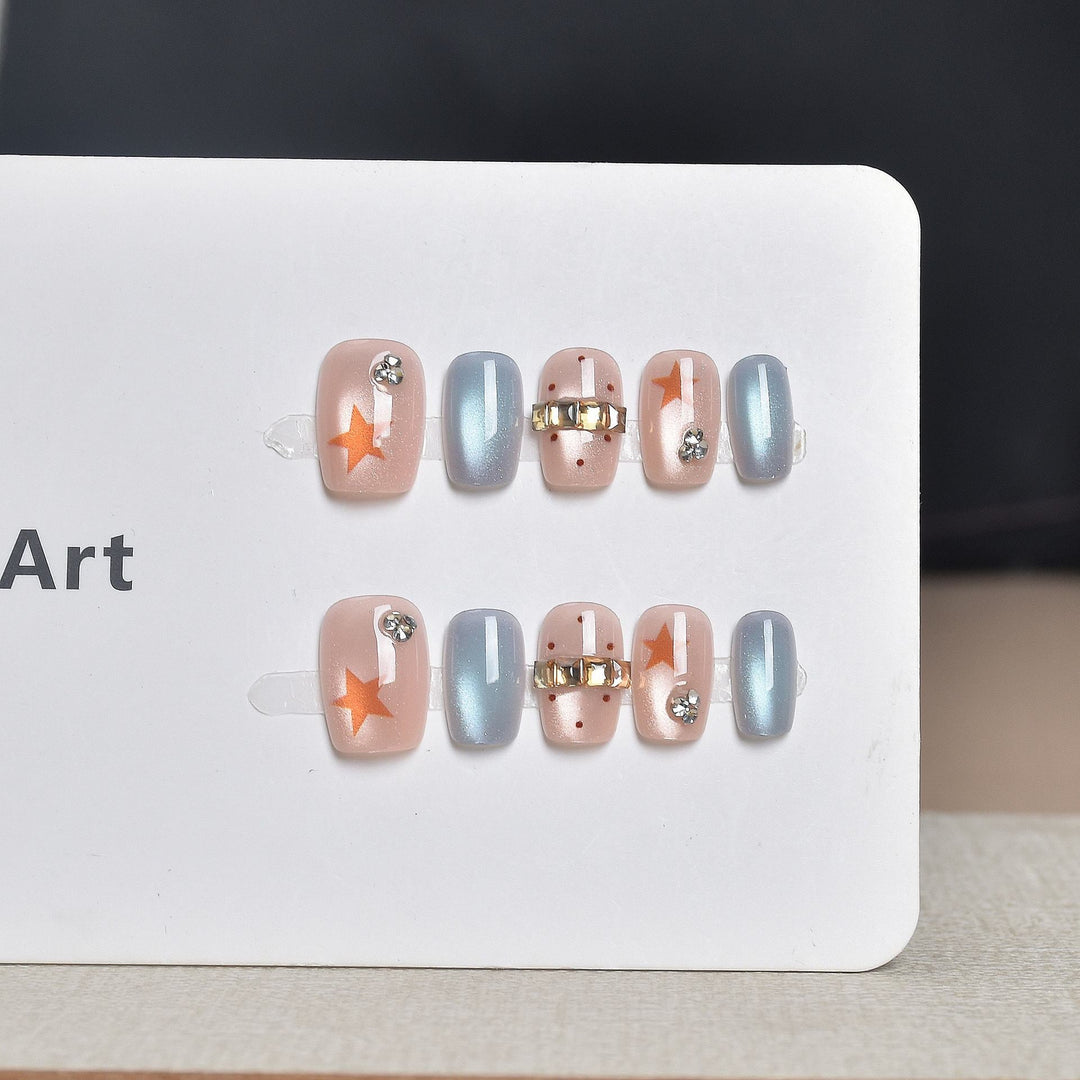 Decorative Press-On Nail Art Set with Rhinestone Accents Kalsten