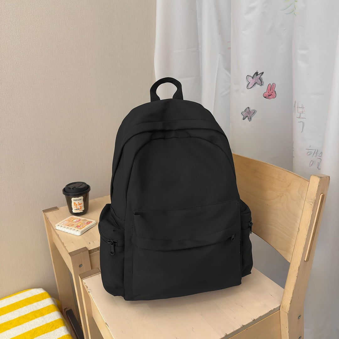 Comfortable school backpack with practical compartments Kalsten