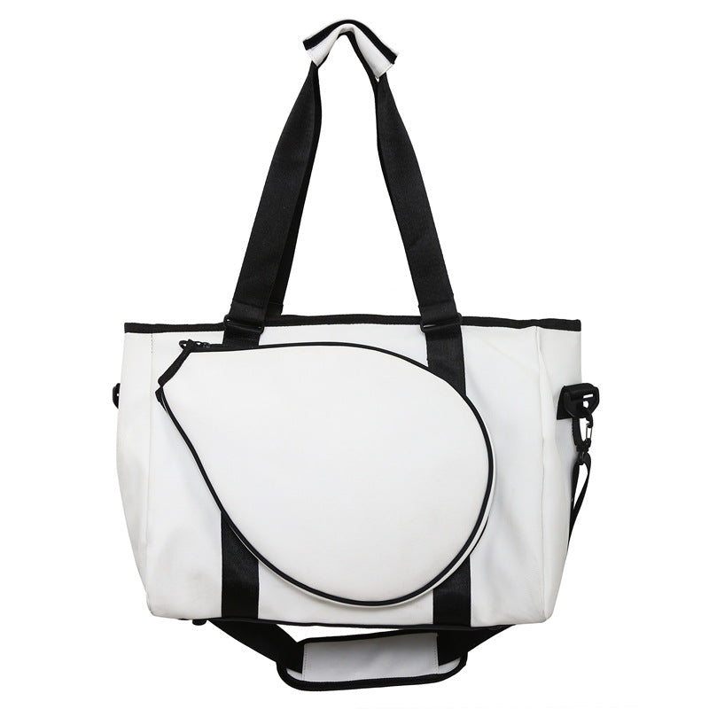 Practical sports and travel bag with ergonomic design Kalsten