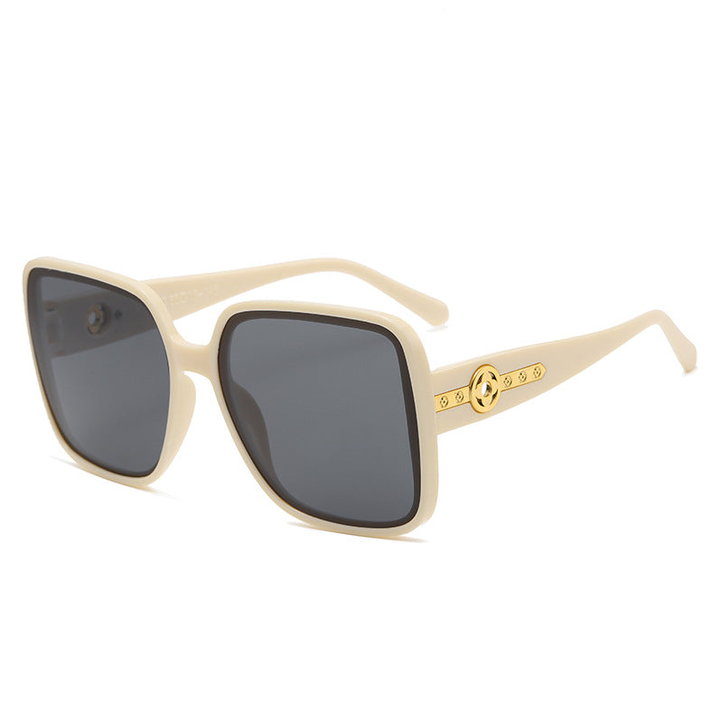 Women's fashionable square sunglasses with luxurious details Kalsten