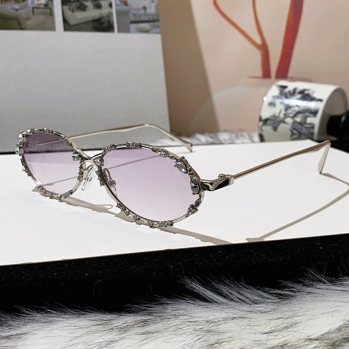 Women's extravagant oversized sunglasses with futuristic design Kalsten
