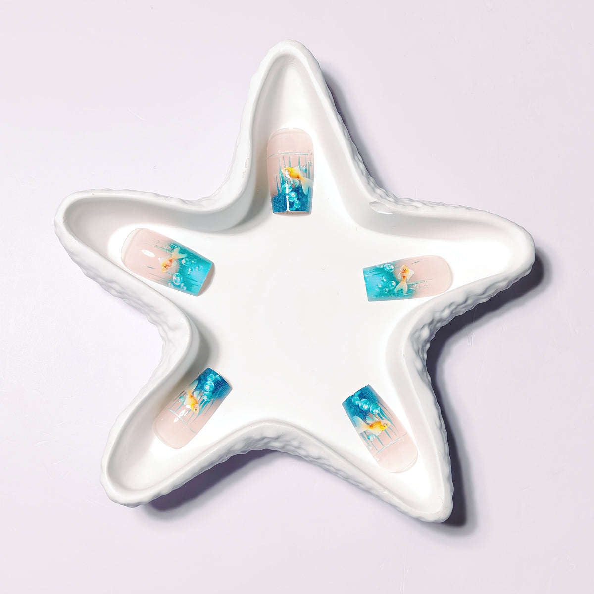 Artistic Nail Art Acalora