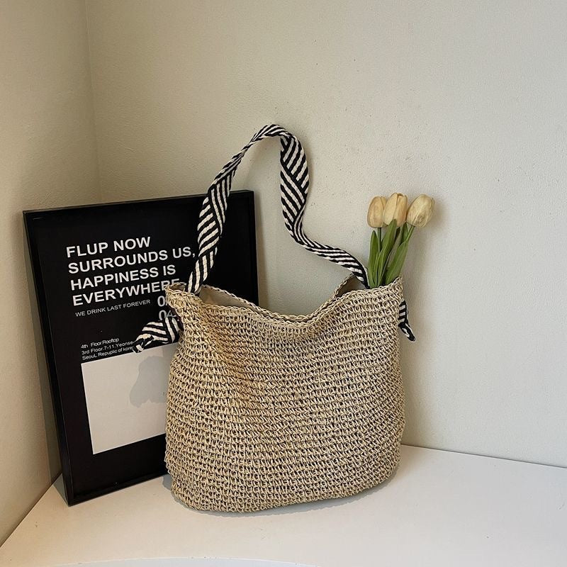 Handmade crochet shoulder bag Kalsten