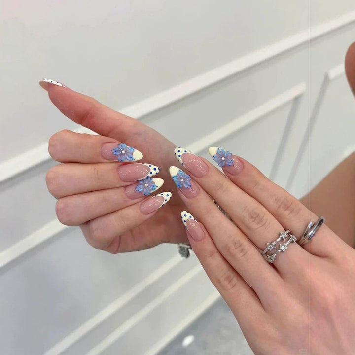 Artistic Press-On Nail Set with Floral and Polka Dot Design Kalsten