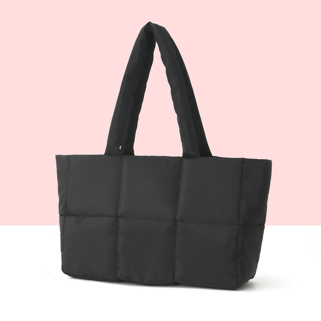 Padded everyday handbag with generous storage space Kalsten