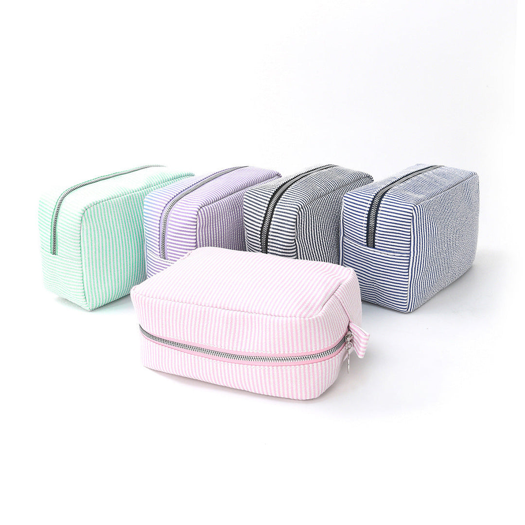 Cosmetic Organizer Bag Made of Textured Material Kalsten