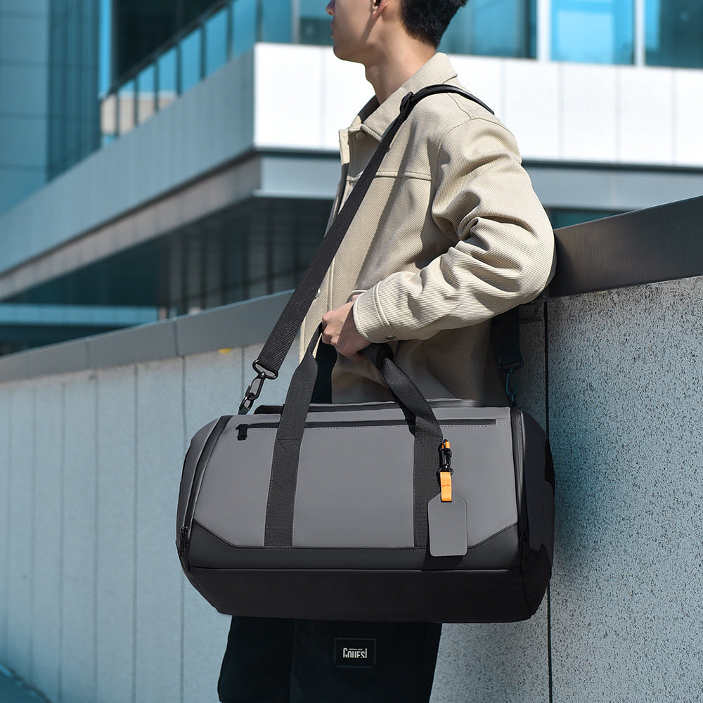 High-Quality Sports Duffel Bag with Waterproof Material and Adjustable Shoulder Strap Kalsten