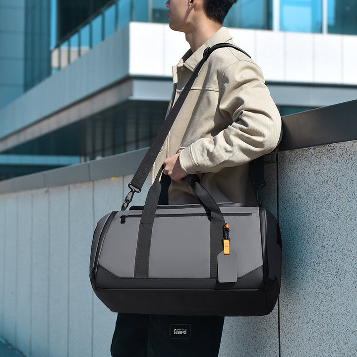 High-Quality Sports Duffel Bag with Waterproof Material and Adjustable Shoulder Strap Kalsten
