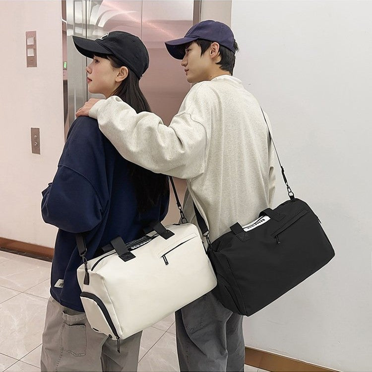 Spacious Multifunctional Gym Bag Acalora