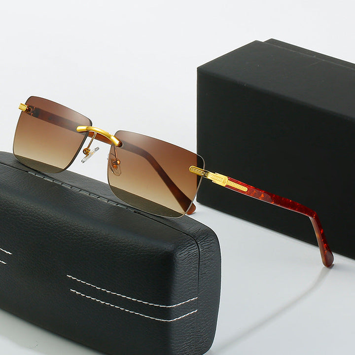 Women's fashionable sunglasses with a stylish, rectangular frame and elegant metal accents Kalsten
