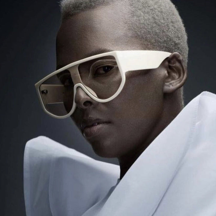 Women’s fashion sunglasses with extraterrestrial design Kalsten
