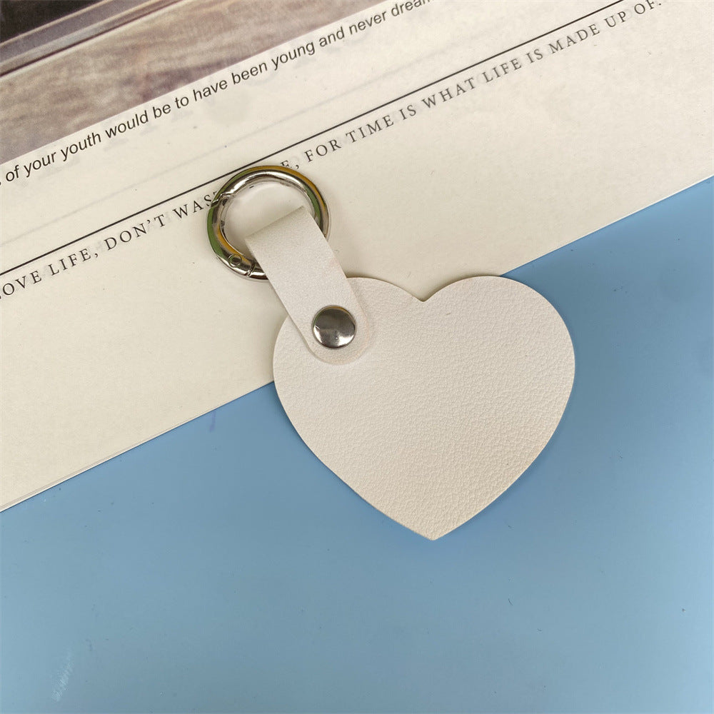 Premium Heart-Shaped Leather Keychain kalsten