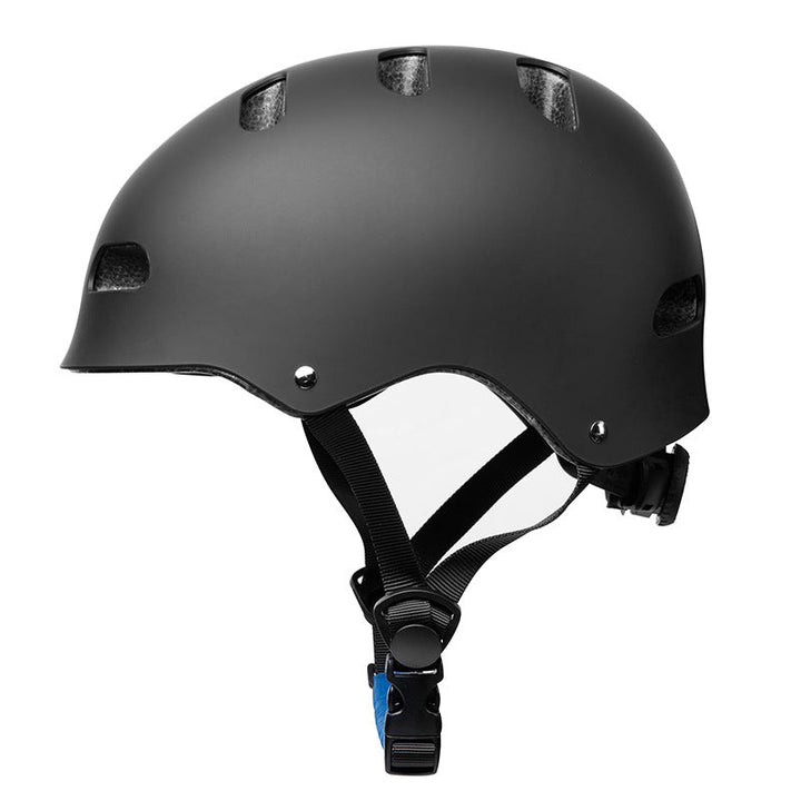 Skate helmet with outstanding comfort and safety Kalsten