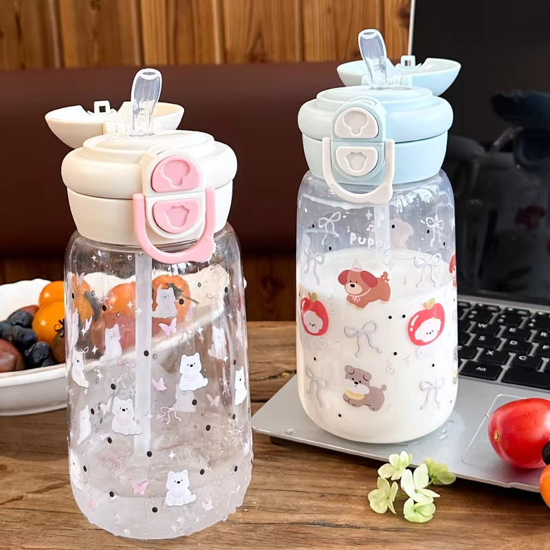 Women's drinking bottle with animal motifs and healthy fruit insert system Kalsten