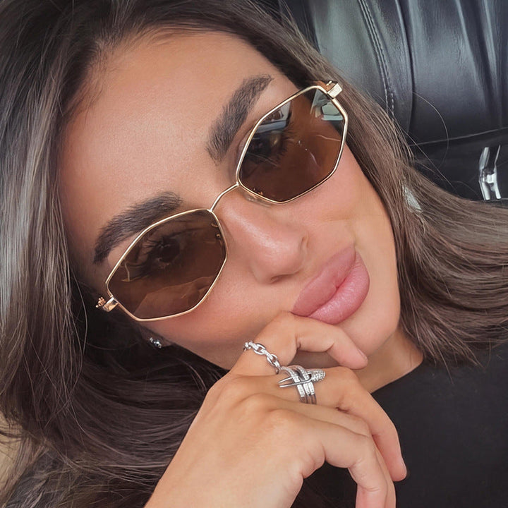 Women's geometric sunglasses with protective UV filter and high-end metal frame Kalsten