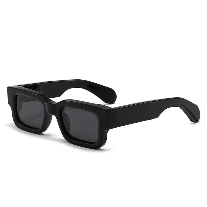 Ladies fashionable sunglasses in stylish block frame design Kalsten