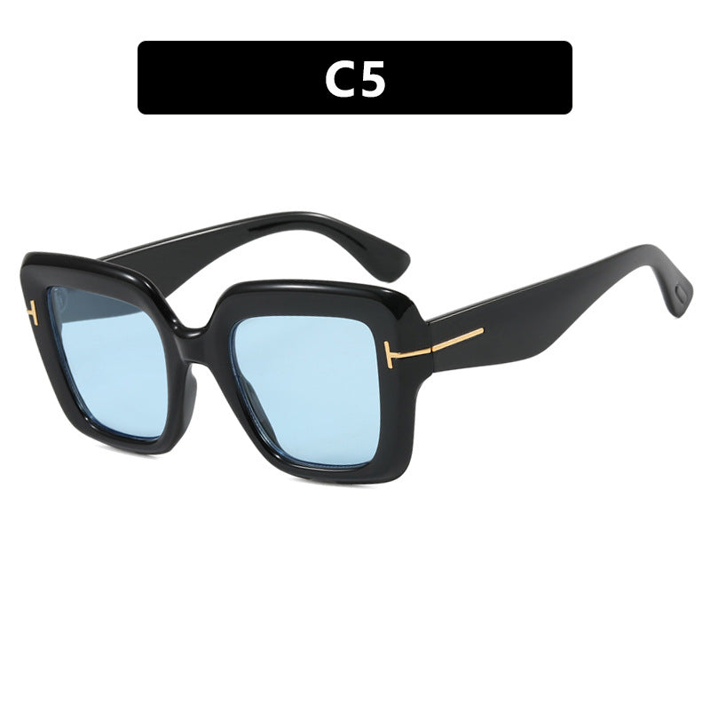 Women's square sunglasses with comfortable plastic frame and UV protection Kalsten