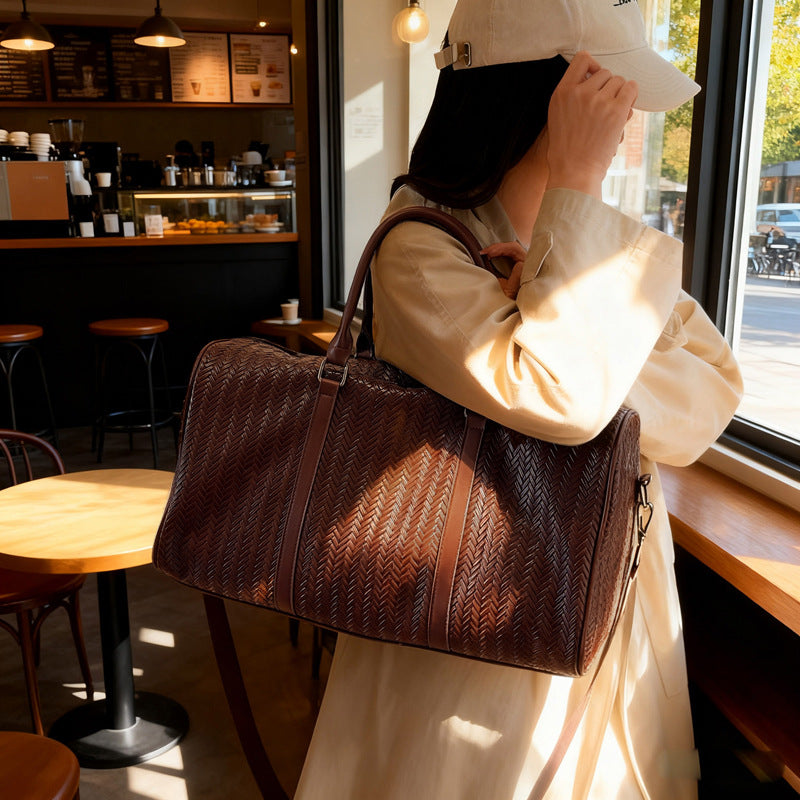 Sporty travel bag in modern basket pattern Kalsten