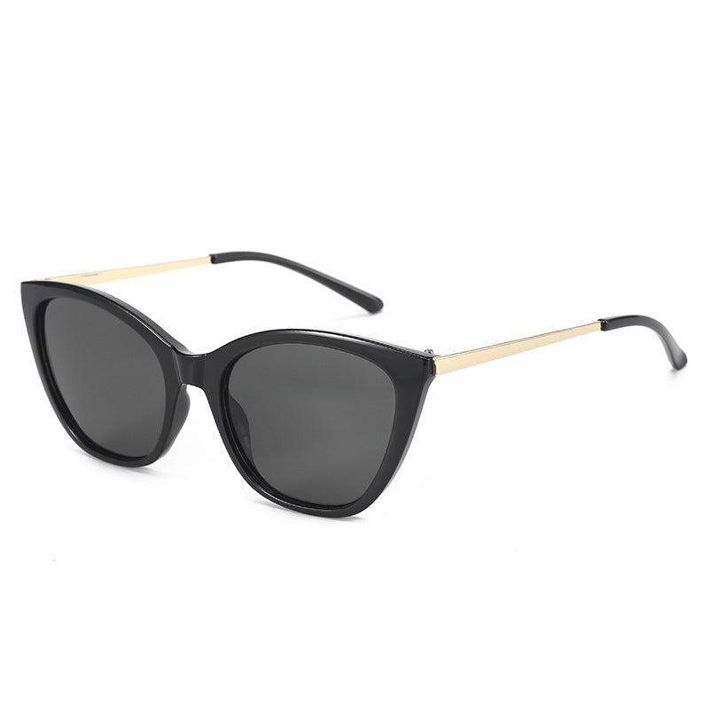 Ladies elegant Cat-Eye sunglasses with high-quality frame and UV protection Kalsten