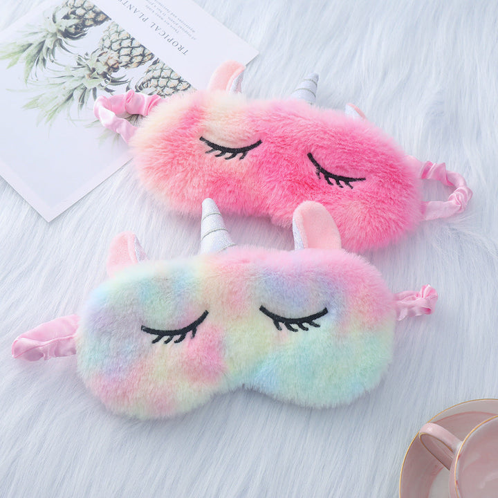 Women's plush-filled unicorn sleep mask with 3D horn, embroidered eyelashes and adjustable satin band Kalsten