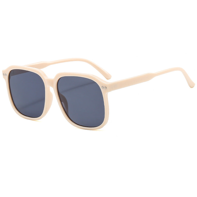 Women's square sunglasses with modern plastic frame Kalsten