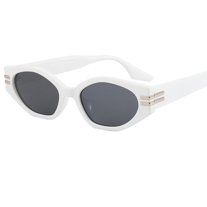 Women striking vintage sunglasses with asymmetric frame Kalsten