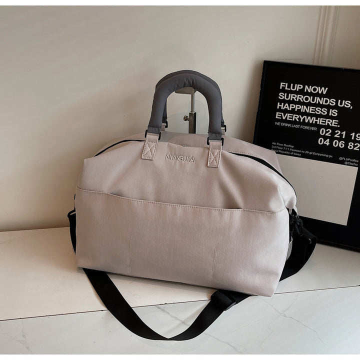 Versatile Weekend Travel Duffle