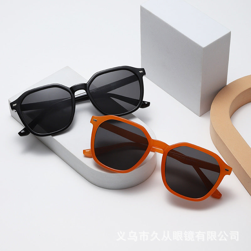 Women's stylish sunglasses in modern polygonal design Kalsten