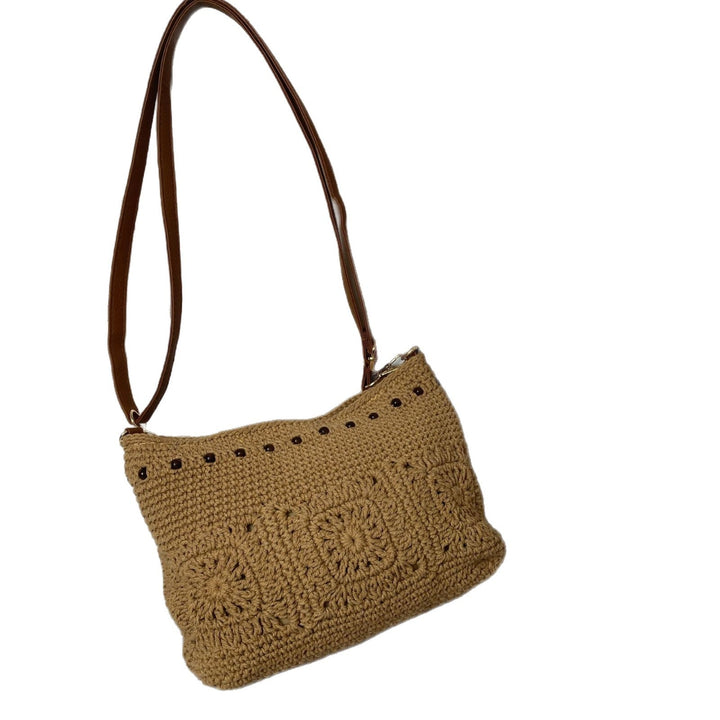 Fashionable crossbody bag with embroidery Kalsten