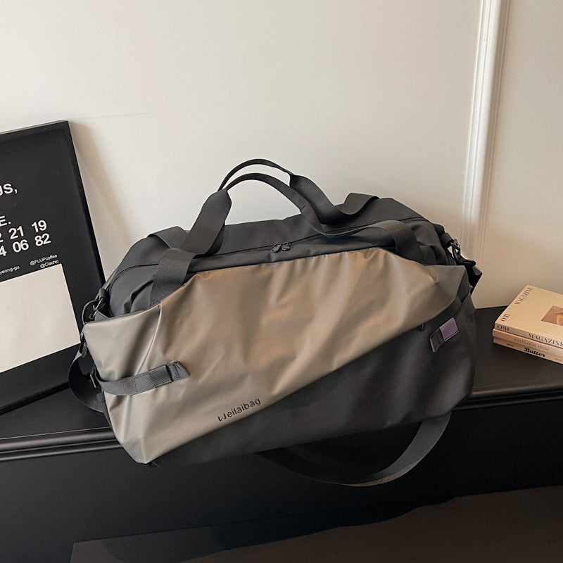 Women's sporty travel bag with innovative compartment system Kalsten