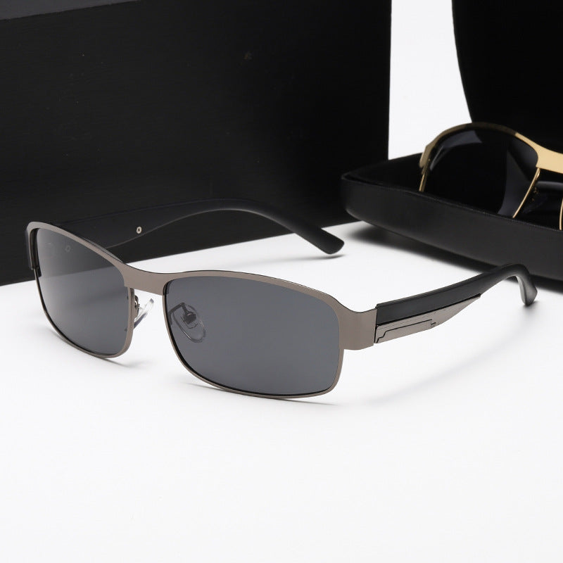 Ladies sporty sunglasses with robust metal frame and polarized lenses Kalsten