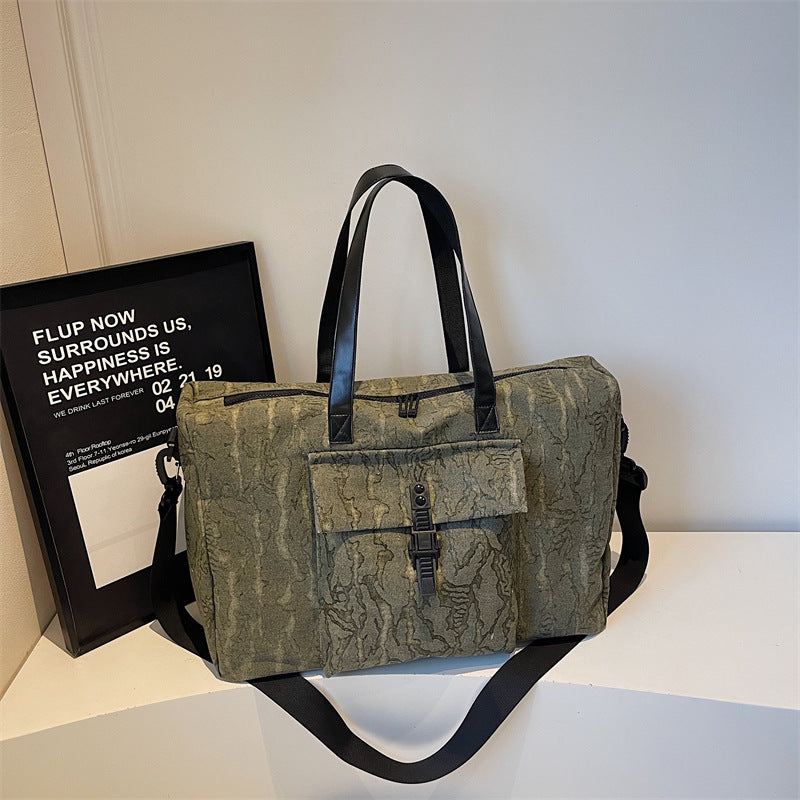 Board and travel bag with adjustable shoulder strap Kalsten