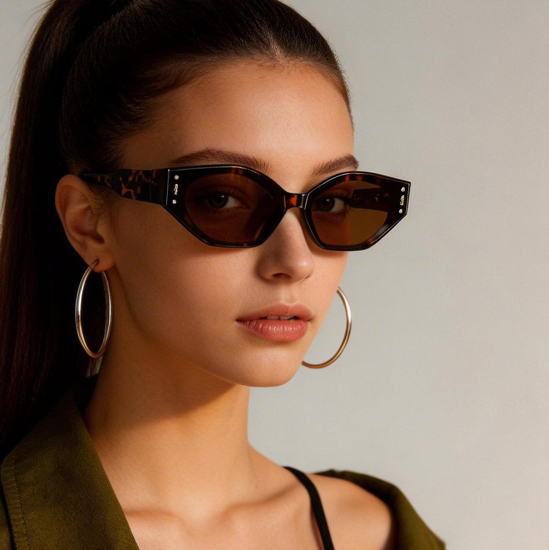 Women's geometric sunglasses in futuristic design Kalsten