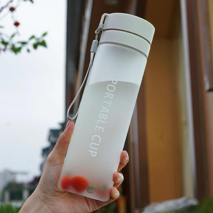 Women's water bottle with innovative lid Kalsten