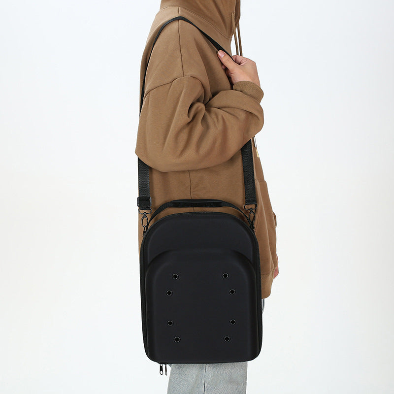 Laptop case with shockproof design and protective elements Kalsten