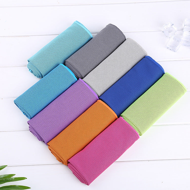 Women Portable Silicone Case with Integrated Cleaning Cloth Kalsten