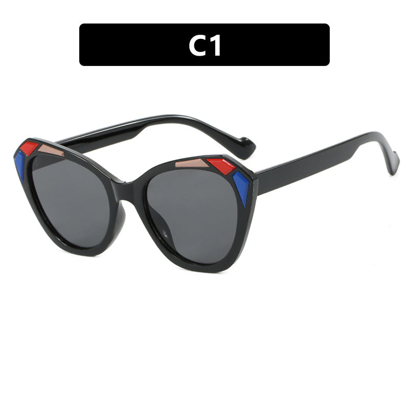 Ladies Cat Eye Sunglasses with Fashionable Details Kalsten
