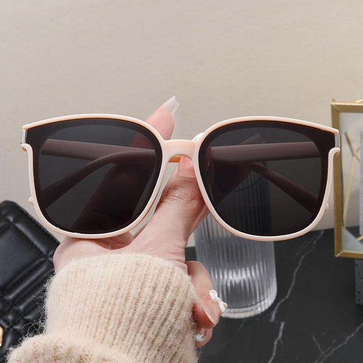 Women's stylish sunglasses with fashionable design Kalsten