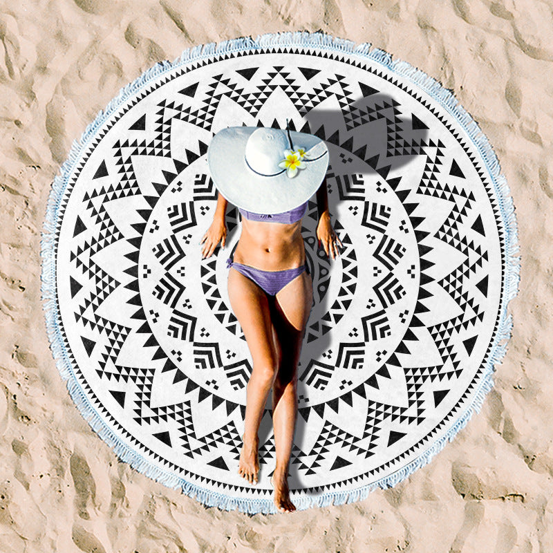 round beach towel with cheerful palm motif Kalsten