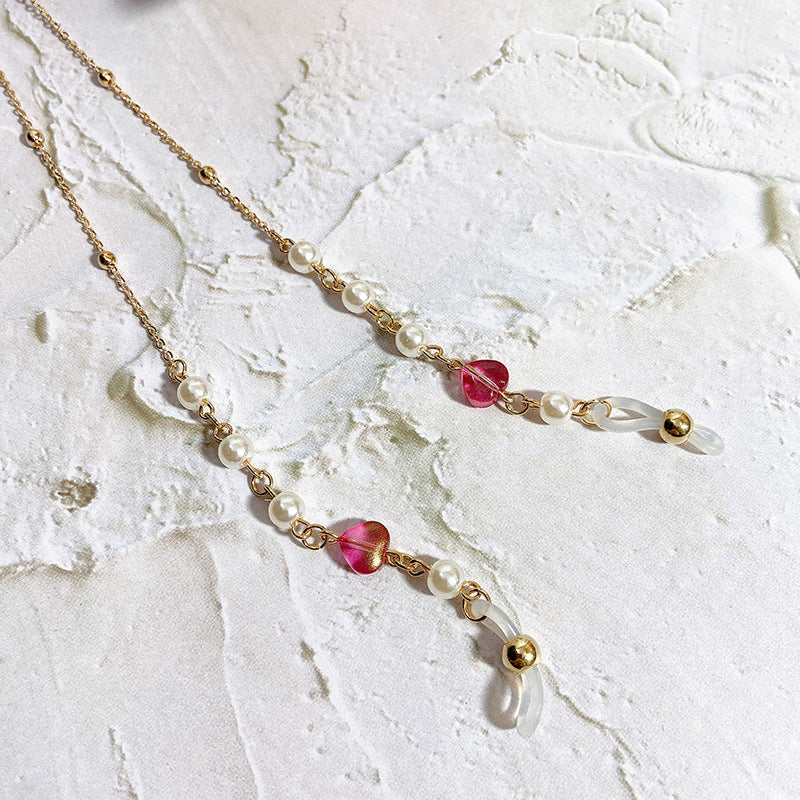 Delicate jewelry chain with pearls and crystals Kalsten
