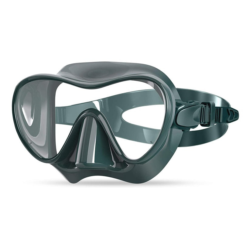 Diving mask with flexible silicone edge and clear field of vision Kalsten