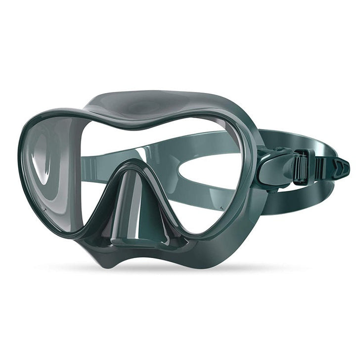 Diving mask with flexible silicone edge and clear field of vision Kalsten