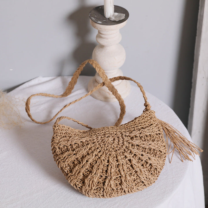 Boho-Inspired Handbag Made of Natural Material Kalsten